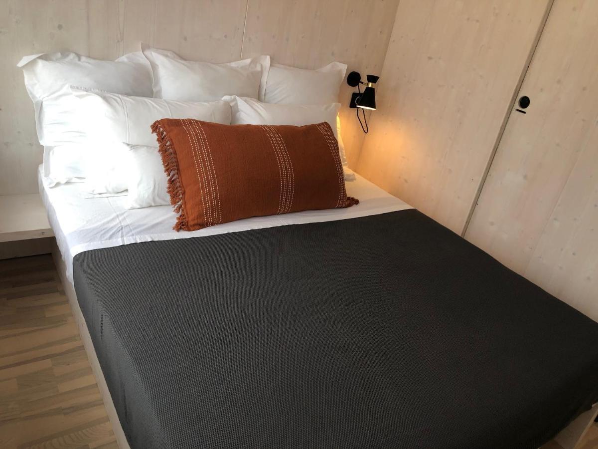 Buqez Eco Resort - Beachfront 20 & House 42 Drage Bagian luar foto